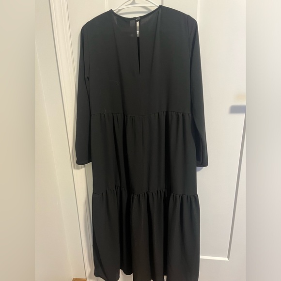 ASOS midi black dress. Size 6 - Picture 2 of 3